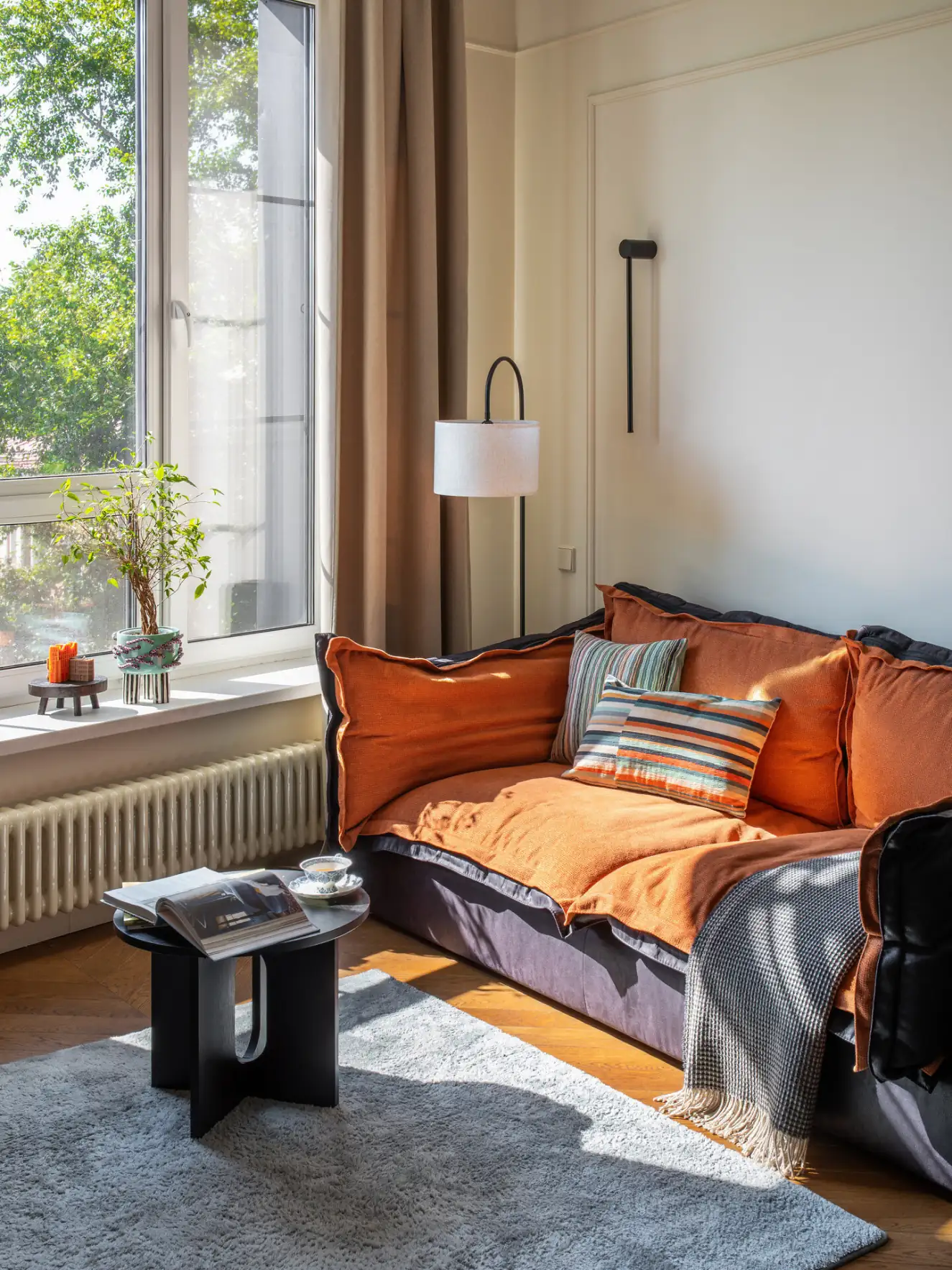 Időtálló összhatás, minimalizmus helyett klasszikus részletek 62 m2-en