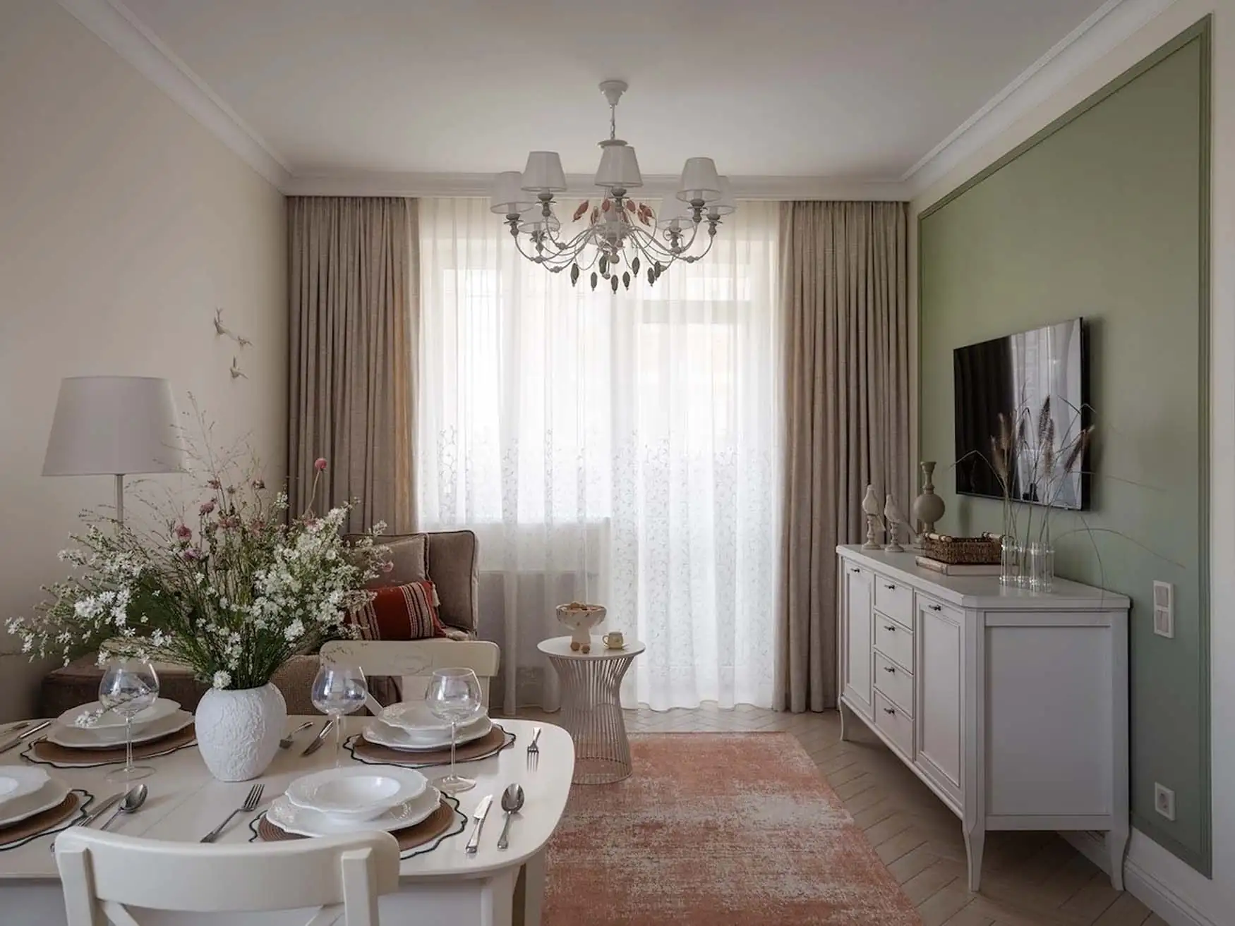 44 m2-es, kétszobás otthon modern klasszikus stílusban, provence-i részletekkel