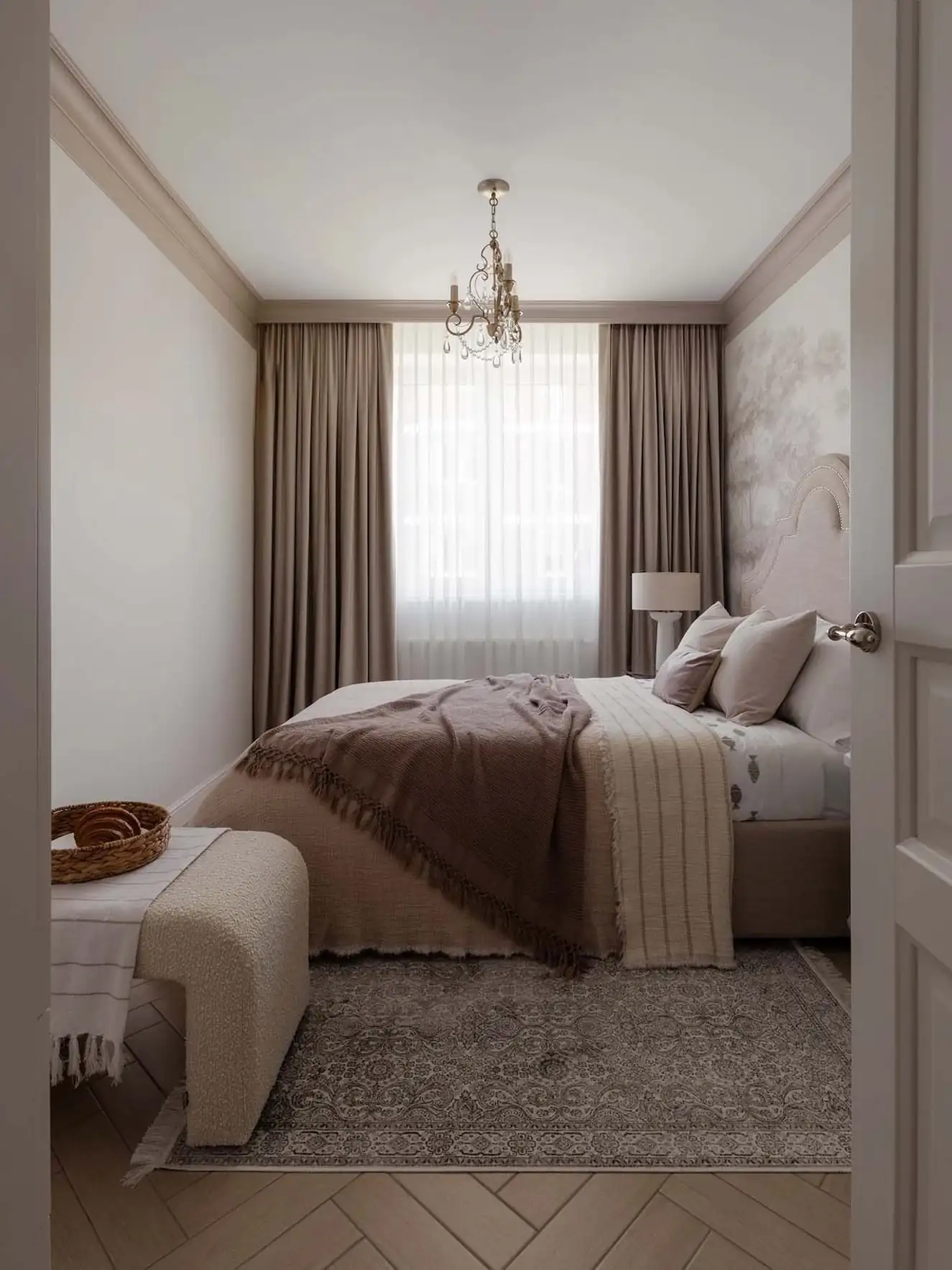 44 m2-es, kétszobás otthon modern klasszikus stílusban, provence-i részletekkel