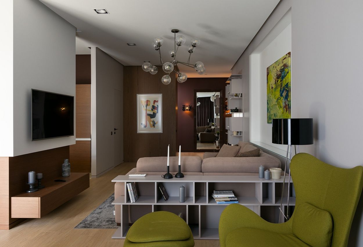 Holisztikus színválasztás és lakberendezés egy 103m2-es háromszobás lakásban - meleg barna, élénk zöld, szürke, sárga, kék árnyalatok Holisztikus színválasztás és lakberendezés egy 103m2-es háromszobás lakásban - meleg barna, élénk zöld, szürke, sárga, kék árnyalatok