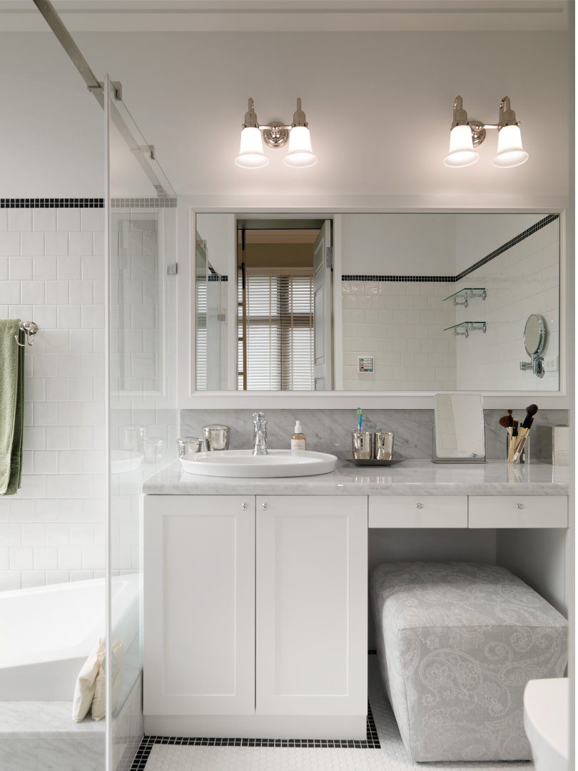 Kellemes színekkel és textilekkel, változatos anyagokkal, amerikai stílusban berendezett lakás Kellemes színekkel és textilekkel, változatos anyagokkal, amerikai stílusban berendezett lakás