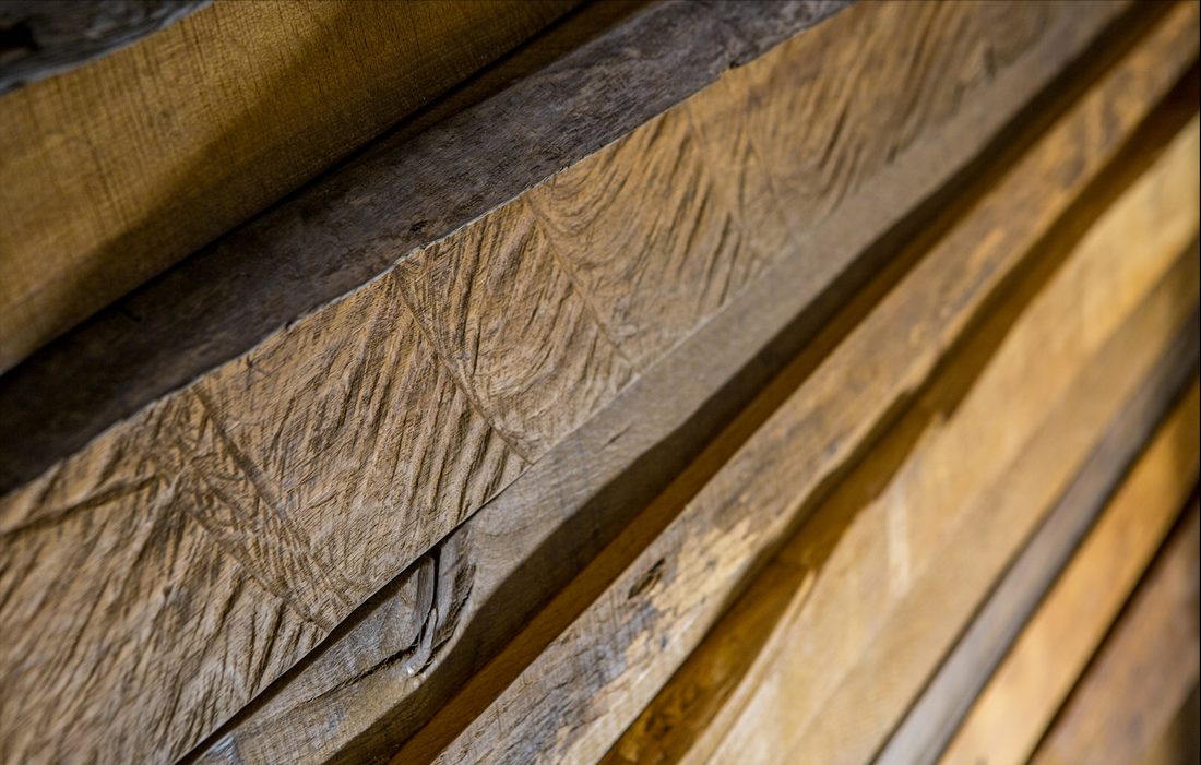 Tégla, fa, kő, beton - modern 120 négyzetméteres lakás loft stíluselemekkel Tégla, fa, kő, beton - modern 120 négyzetméteres lakás loft stíluselemekkel