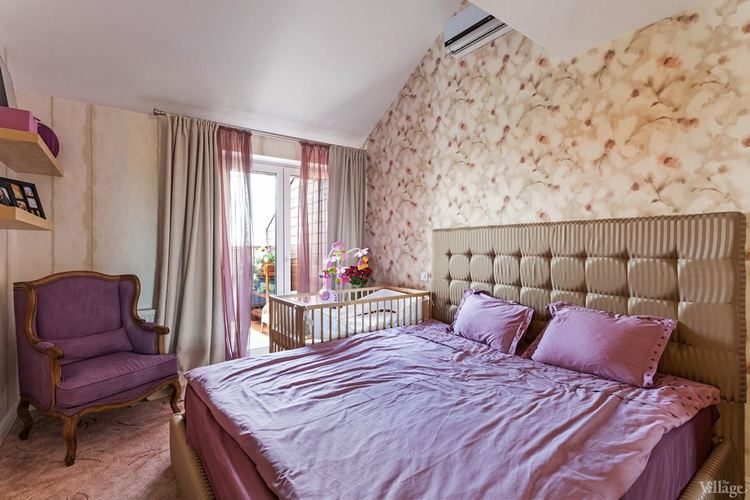 Kétgyermekes család 130nm-es kétszintes, teraszos  lakása vidám és friss dekorációval