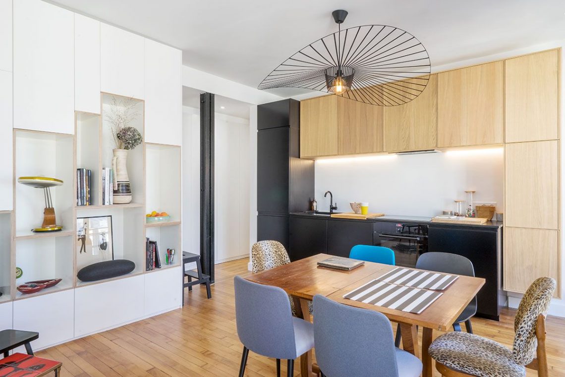 Teljes bútorozás IKEA konyhabútor elemekkel kreatívan egy 50m2-es lakásban - 4 funkció: előszoba, nappali, konyha- és gyerekszoba bútor