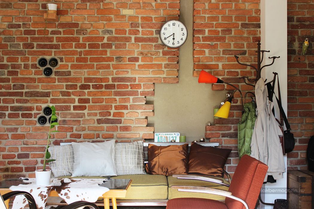 Kis lakás kreatívan saját ötletekkel és munkával - nyitott és egyedi 50nm-es otthon