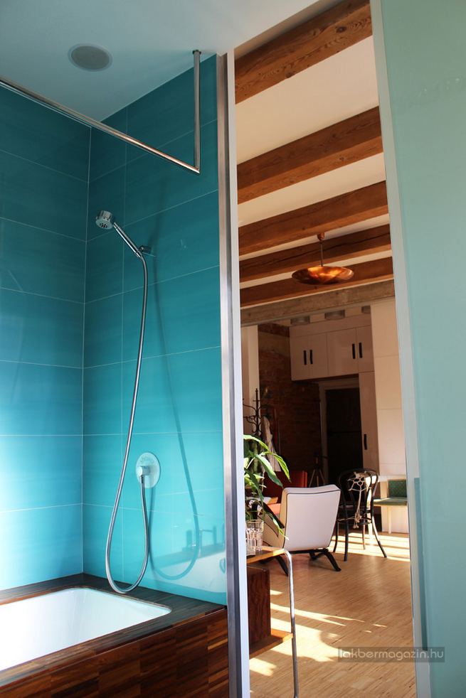 Kis lakás kreatívan saját ötletekkel és munkával - nyitott és egyedi 50nm-es otthon