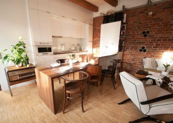 Kis lakás kreatívan saját ötletekkel és munkával - nyitott és egyedi 50nm-es otthon