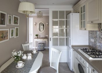 Nyugodt, szolid lakberendezés 52m2-en – bézs és homok árnyalatok, fiatalabb és idősebb generációknak is