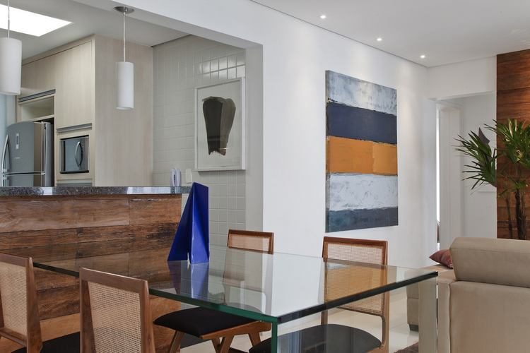 60nm-es lakás otthonosan berendezve, nem a luxusra hanem az élhetőségre helyezve a hangsúlyt