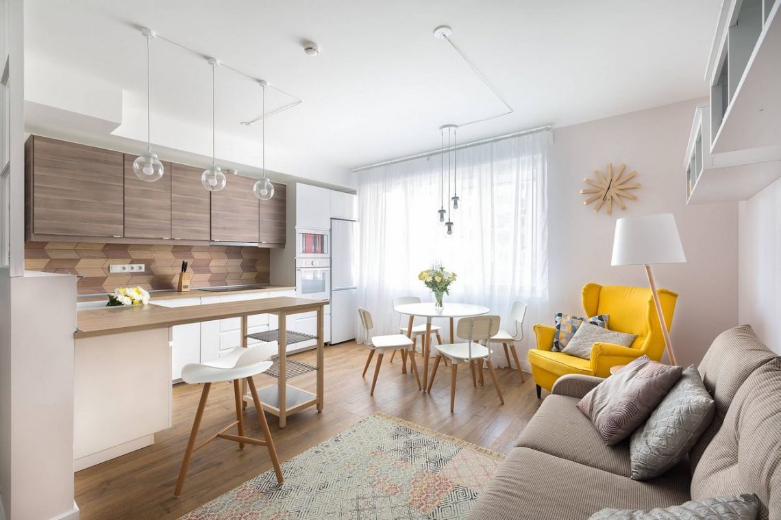 Gyerekszoba, sok tárolóhely, színes dekoráció - 76m2-es lakás, egy fiatal család otthona, az igényekhez hangolva