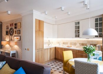 Fiatal kisgyermekes pár új 87m2-es otthonának berendezése a falak és terek kisebb átrendezésével