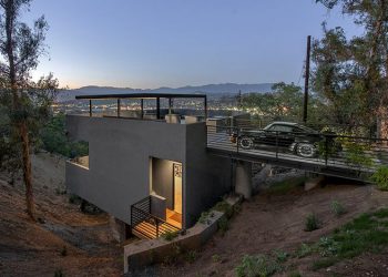 Kocsibeálló a háztetőn - Anonymous Architects, Los Angeles