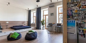 Kétszobás lakásból nyitott elrendezés egyedülálló lakónak vagy fiataloknak