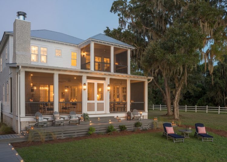 Otthonos és hangulatos - egy csodás vízparti ház nagy verandával - Mondavi Home - Reu Architects