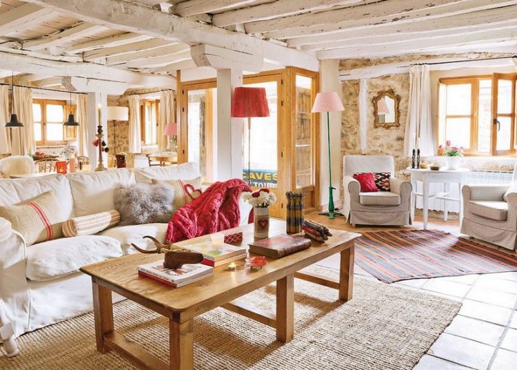 Álomotthonok: vidéki menedék, színes, otthonos, nyugodt terek egy rusztikus házban - kő és fa