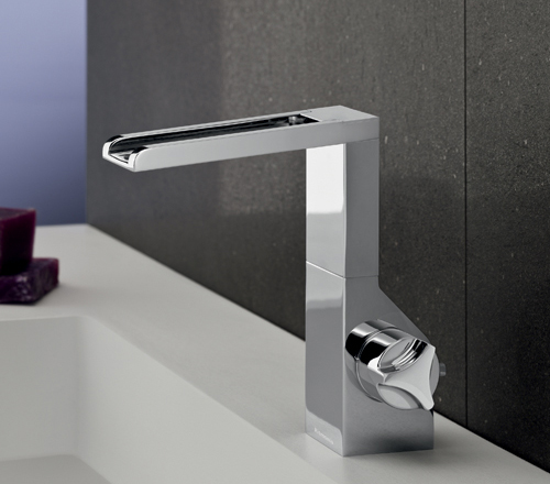 Modern, látványos csaptelep a Ritmonio-tól, Clock Work