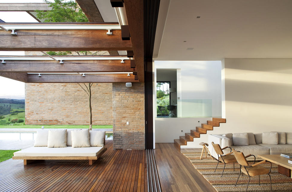 Modern ház paradicsomi zöld mezők közepén - Studio Arthur Casas, MP QUINTA DA BARONESA