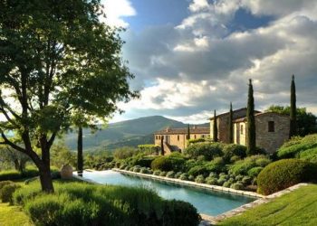 Bájos, rusztikus mediterrán villa olajfák és szőlőültetvények között 1