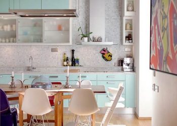 Bohém lakberendezés és egy szép világoskék konyha - 93nm-es lakás 1