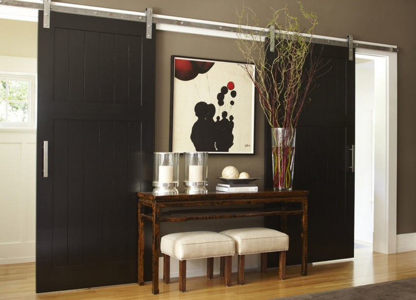 Elegáns ranch otthon - gyönyörű kertek és teraszok, meleg, otthonos enteriőrök. Lakberendezés, építészet: Urrutia Design