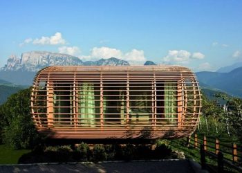 Kis, könnyen áthelyezhető faház prototípus a fenntarthatóság jegyében - Fincube, Studio Aisslinger