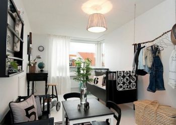 Inspiráció fekete fehér lakásdekorációhoz - lakás kontrasztos enteriőrökkel 1