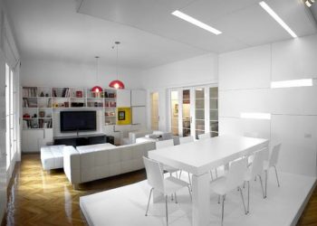 Modern lakás fehérben - dinamikus térszervezés egyedi bútorokkal 1