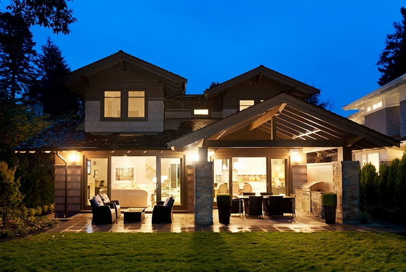 Modern, otthonos kétszintes családi ház Vancouverben 2