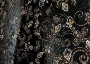 Luxus falicsempe virág motívumokkal