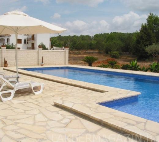 Solnhofeni mészkő, bányanyers felülettel