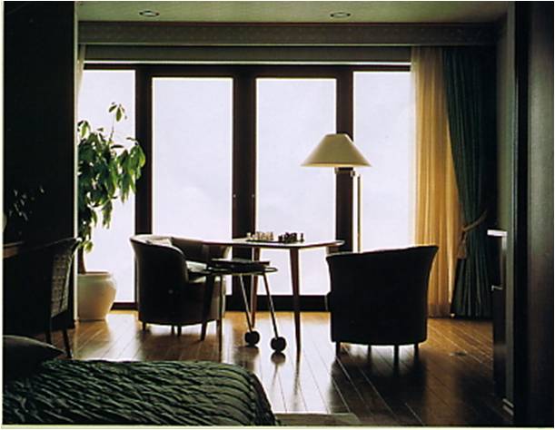 Egyedi, innovatív, professzionális megoldás a belsőépítészetnek, az árnyékolástechnikának és a reklámszakmának: LCD elektromos fólia 