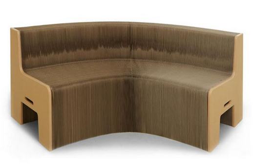 hajlékony és rugalmas, teljes egészében újrahasznosított papírból és hulladék fából készült különleges karton szék