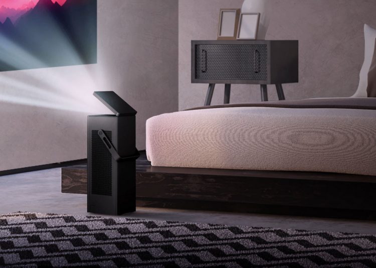 Az LG első 4K UHD projektora kompakt és kényelmes kialakítás mellett lenyűgöző minőségű képpel szolgál