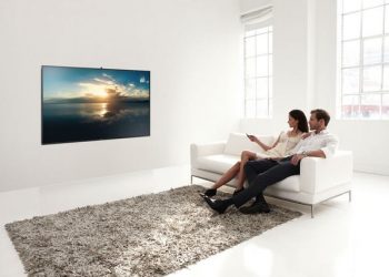 Kortalan műalkotás a nappaliban: újabb UHD TV-k a Samsungtól - w f9000 4