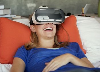 A Samsung Gear VR-rel feltárul a virtuális valóság