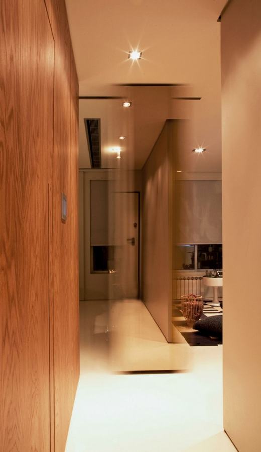 Építészet: Closet House - maximális helykihasználás 44nm-en Építészet: Closet House - maximális helykihasználás 44nm-en