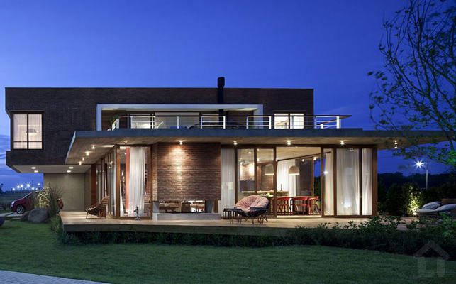 Kétoldalú kandalló design, kültéri és beltéri is egyben, a teraszon és a nappaliban is hangulatos 8