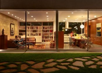 Az Ehrlich Architects tervezte Carillo rezidencia