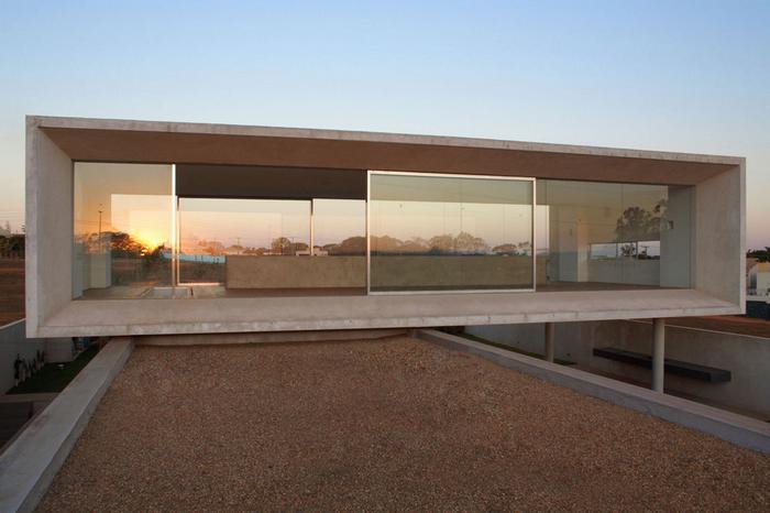 Osler_House_-_Marcio_Kogan_09