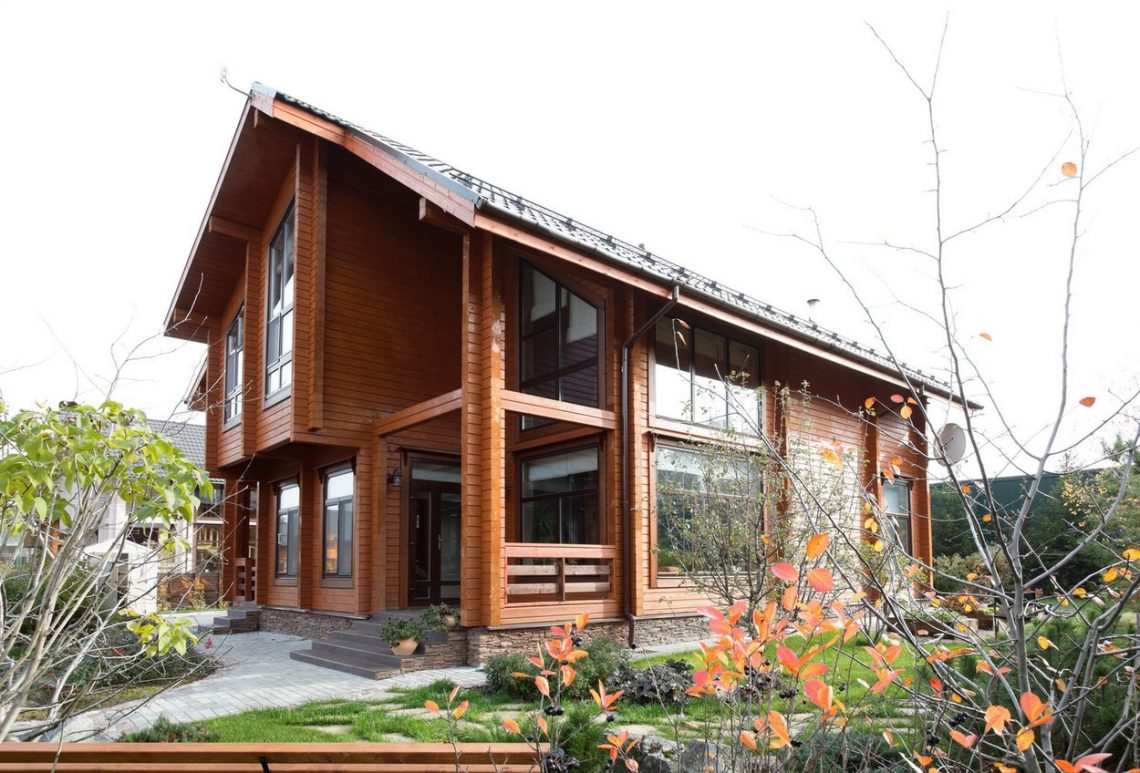 Faház friss, modern, természetes lakberendezés - 200m2-es, kétszintes otthon