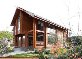 Faház friss, modern, természetes lakberendezés - 200m2-es, kétszintes otthon