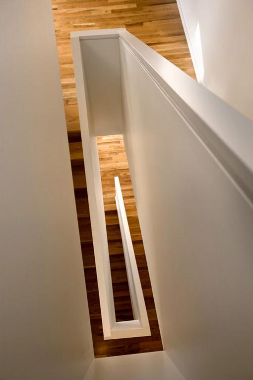 ikerhaz-cedrusfa-burkolattal-04