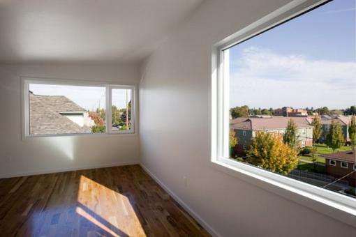 ikerhaz-cedrusfa-burkolattal-07