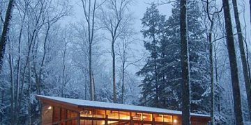 Kis faház az erdőben - nagyvonalú arányokkal maryann thompson architects 01