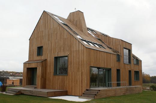 Aktívház Moszkva közelében a Polygon Lab Architects tervei alapján - Oroszországban az első