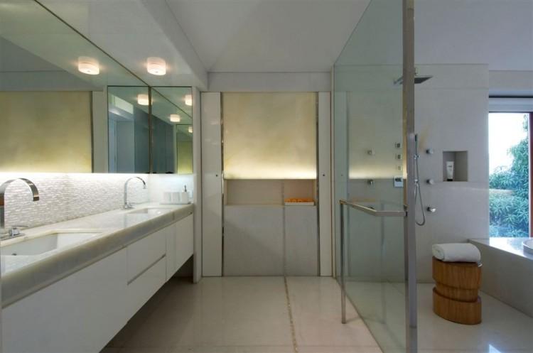 Hyderabad House by Rajiv Saini and Associates