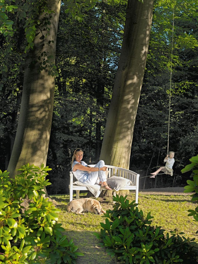 Modern életstílus és lakberendezés finom antik részletekkel - tágas, világos családi ház Dániában Modern életstílus és lakberendezés finom antik részletekkel - tágas, világos családi ház Dániában