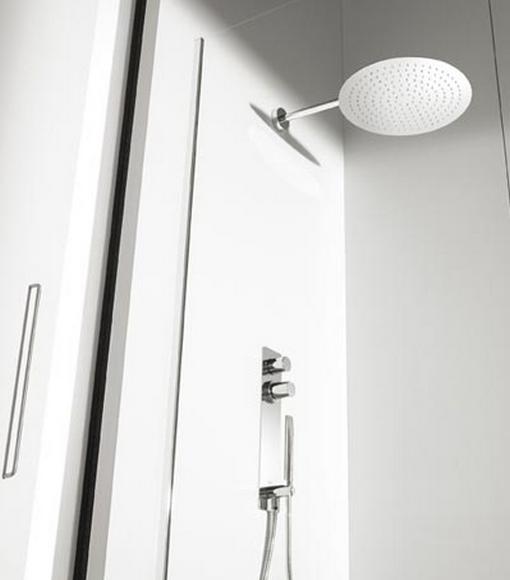 Praktikus lakberendezési ötletek kis fürdőszobába - a Roca fürdőszoba kollekciói