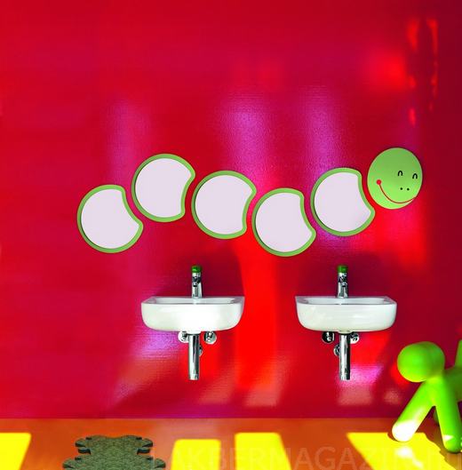 Színes, vidám LAUFEN fürdőszoba design gyerekeknek 1