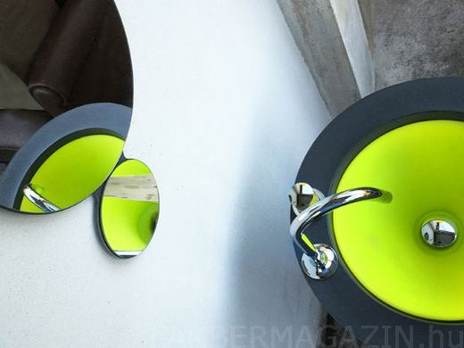 Színes szabadon álló mosdó - WET Fusion II led világítással 01